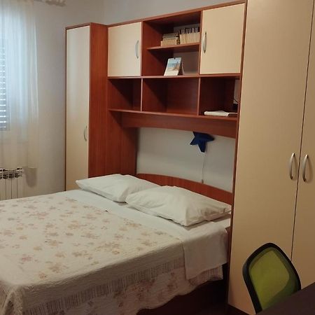 Apartmani Sabic A6 มาคาร์สกา ภายนอก รูปภาพ